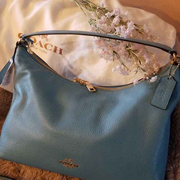 Coach Handbags - Authentic  brand new Coach purse 💥Flash sale💥